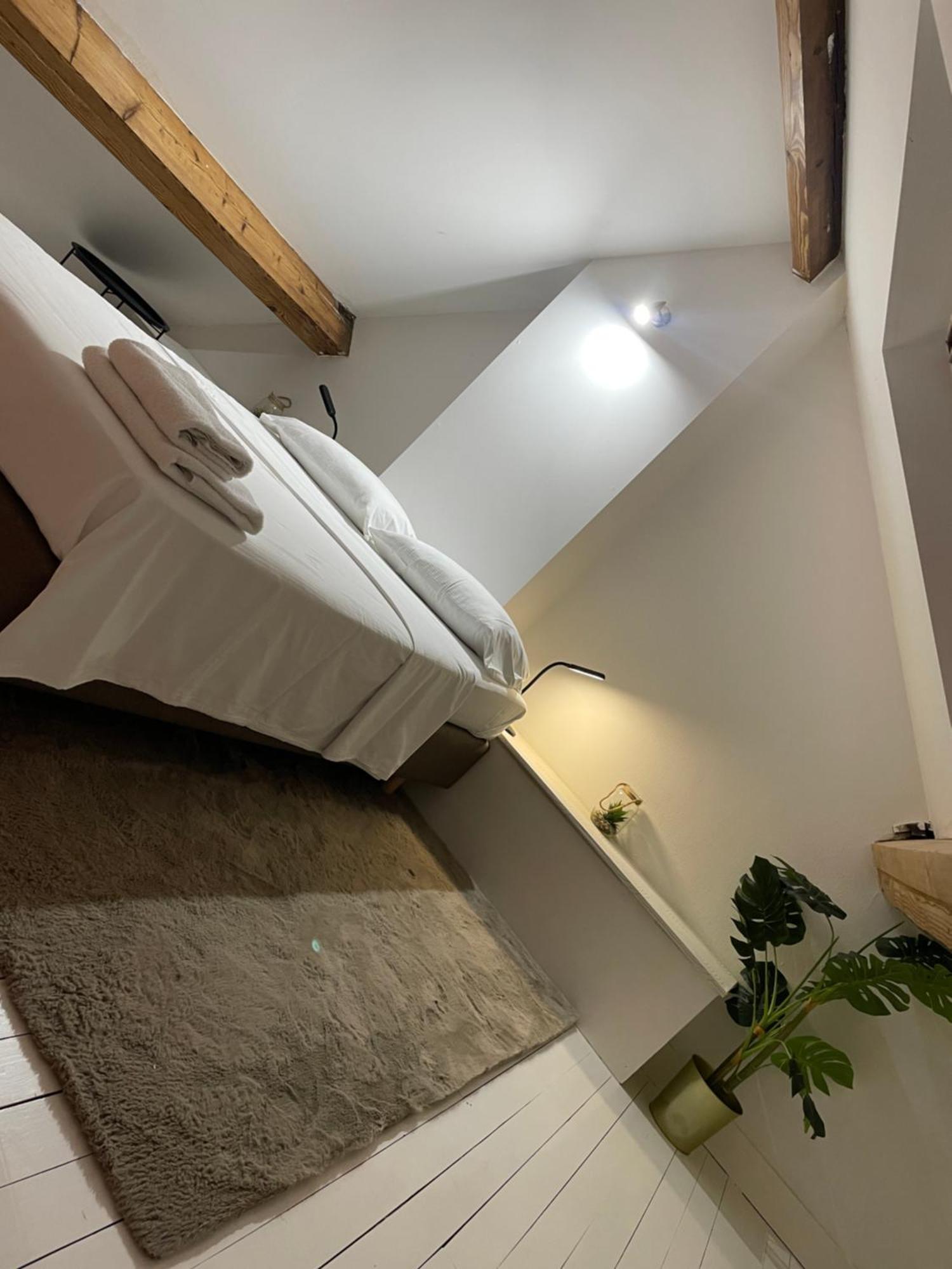 Ferienwohnung Attic European Quarter Brüssel Exterior foto