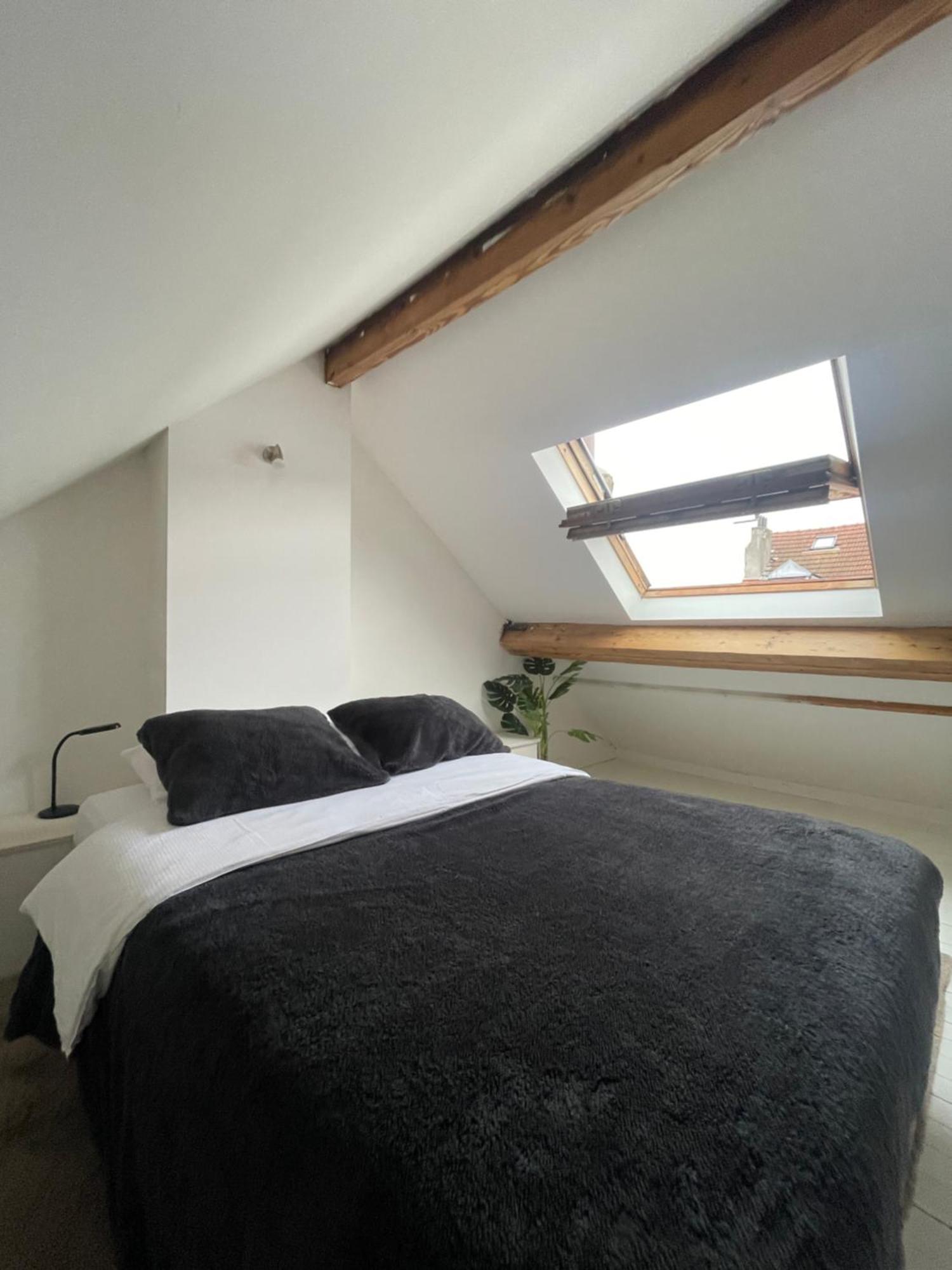 Ferienwohnung Attic European Quarter Brüssel Exterior foto